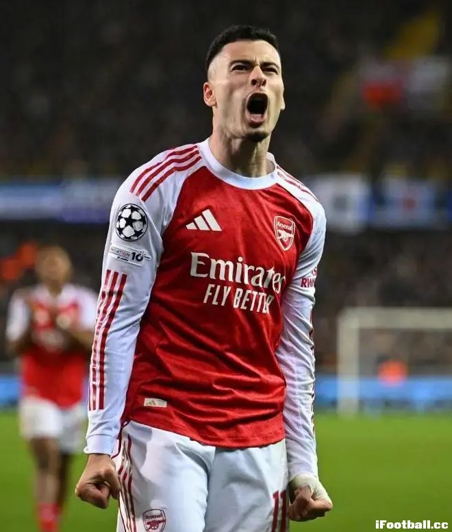 英超争冠格局生变？阿森纳多线狂飙领先曼城6分，枪手青春风暴碾压伯恩茅斯 ...