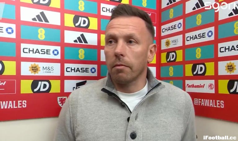 意大利出局引爆炮火！威尔士主帅揭秘波黑“犯规战术”：41分钟红牌致命，他们就是故意打乱节奏 ...